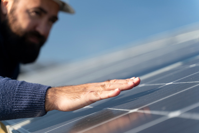 Sistemi fotovoltaici per produrre energia anche di notte