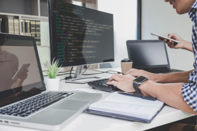 Sito web professionale, quanto costa e come farlo